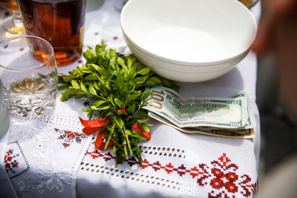 婚礼上的钱和花图片下载