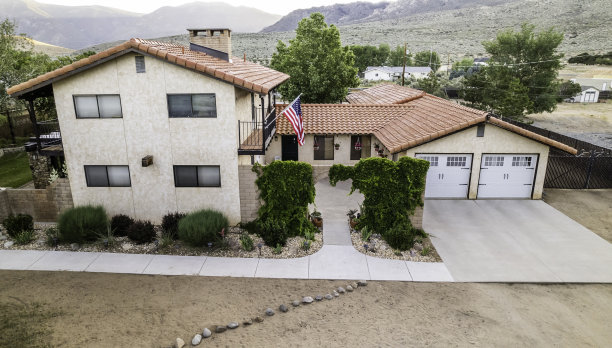 内华达的两层大房子图片下载