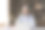 中年商务女士坐在办公桌前用笔记本电脑工作图片下载