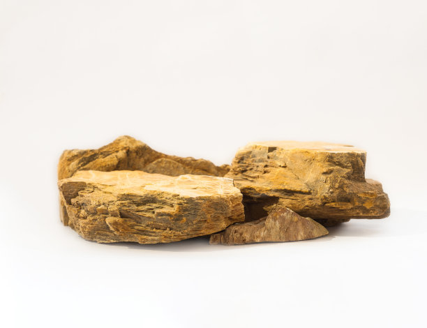 模拟展示架，化妆品，广告和天然产品，棕色的石头底座场景的3D白色背景。广告和展示概念图片下载