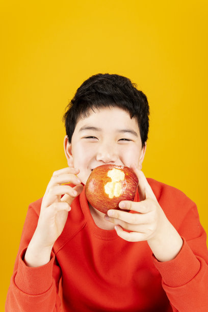 一个快乐的生活方式的男孩图片下载