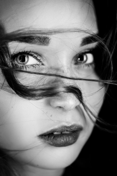 悲伤的女人肖像图片下载