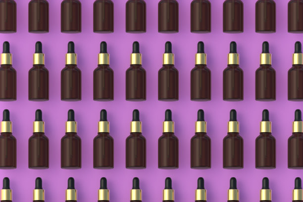 一排排粉色背景上有吸管的化妆瓶。前视图。三维渲染图片下载