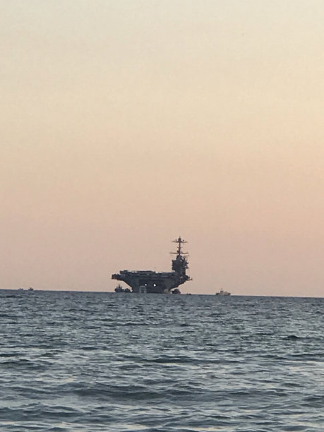 夏日的一天图片下载