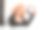 金发与复古的头发明亮的红色唇膏唇和化妆前镜。旧好莱坞看。肖像美丽的35-40岁女性迷人的庸俗形象图片下载
