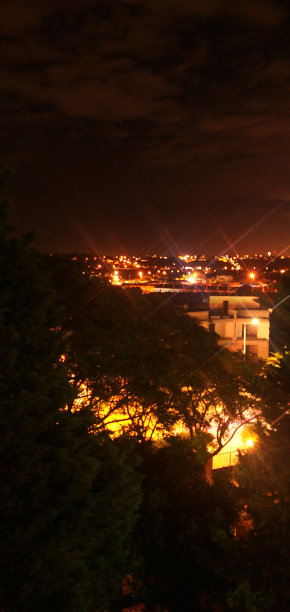 照亮城市图片下载