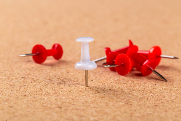 针板纹理的背景和彩色针图片下载