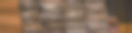 旧报纸堆准备回收，环保，可重复使用的材料概念，泛黄，棕色和脆纸。横幅图片下载