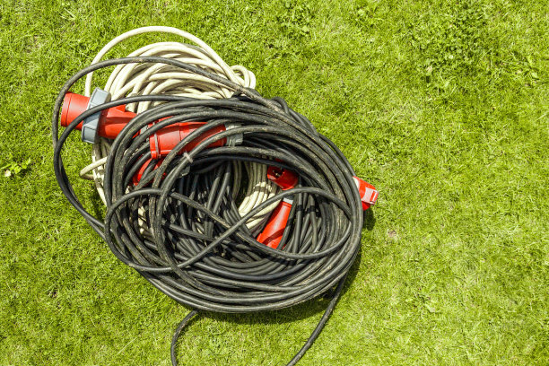 高压电线用三相电线延长线图片下载