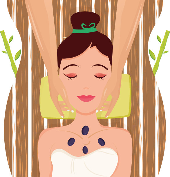 在木桌上接受面部按摩的女孩图片下载