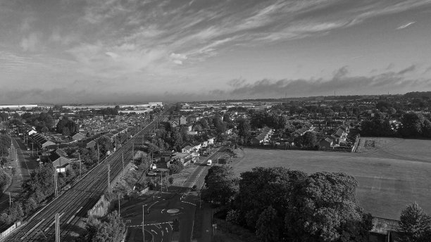 老式经典的黑白高角度鸟瞰英格兰大不列颠的景观城市景观图片下载