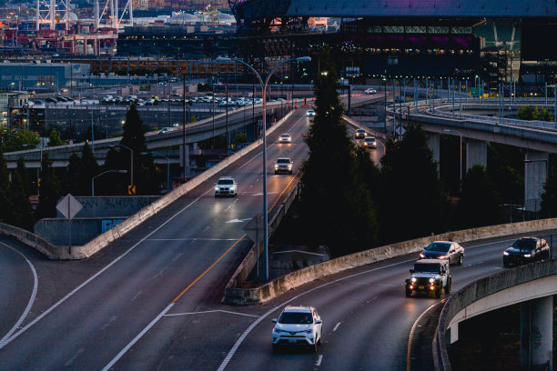 多车道州际高速公路天桥图片下载