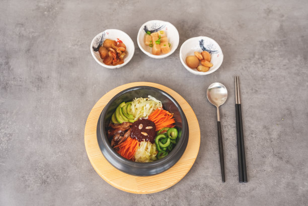 拌饭，韩国传统美食图片下载