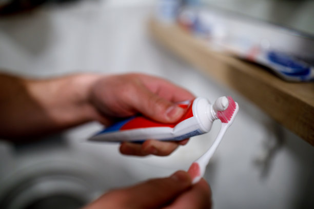 保持牙齿清洁是非常重要的图片下载