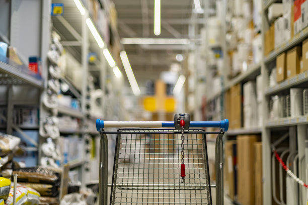 家装店的购物车图片下载