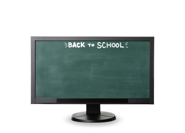 电脑屏幕上投影的返校季黑板文字图片下载