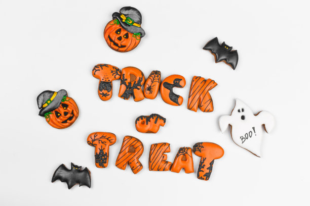 万圣节姜饼饼干孤立在白色图片下载