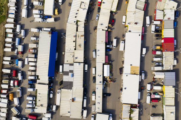 繁忙的农贸市场图片下载