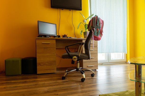 现代居家办公图片下载