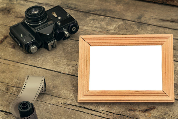 旧的摄影器材，可以用作背景，网页横幅与文字空间图片下载