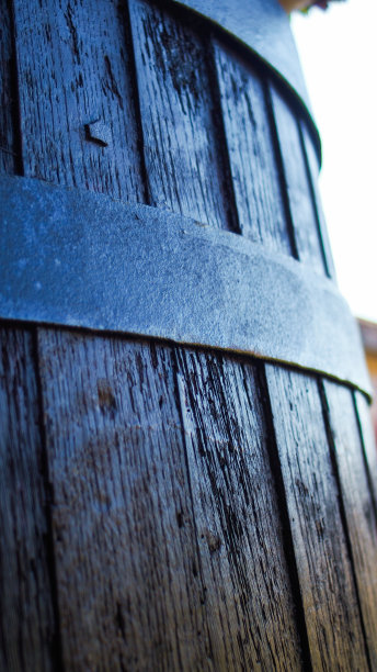 吨位和布瓦图片下载