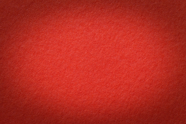 纹理的复古红纸梯度背景与黑暗的小插图。结构工艺红宝石纸板与框架。图片下载