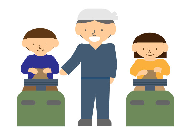 参加陶艺班的小朋友和一名陶艺老师图片下载