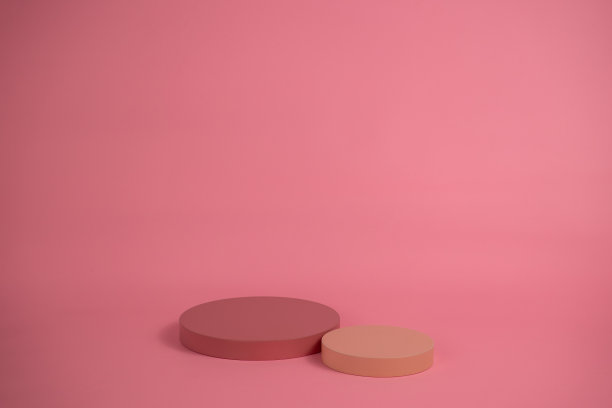 陈列化妆品的空台。图片下载