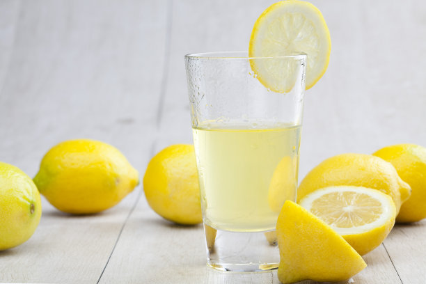 夏天的道具图片下载