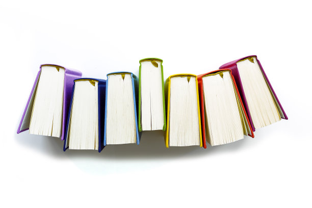 多色书籍最小的图案与明亮的彩色封面，手工书，顶部视图模型图书馆，教育主题。读纸质书，学习概念。孤立在白色背景上图片下载