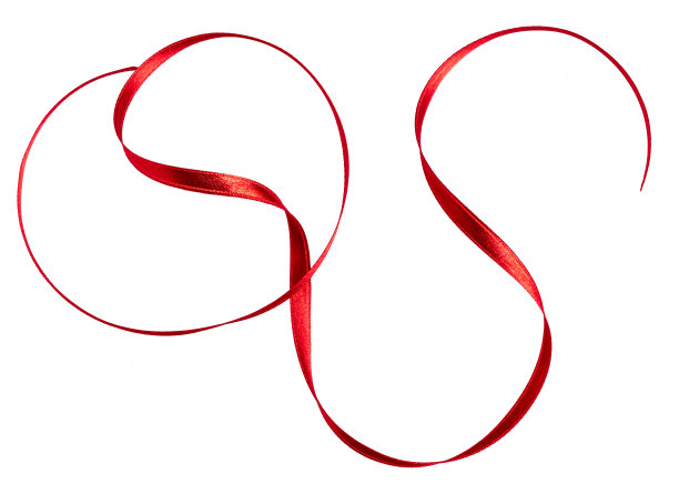 白色背景上的红色缎带，装饰设计素材图片下载