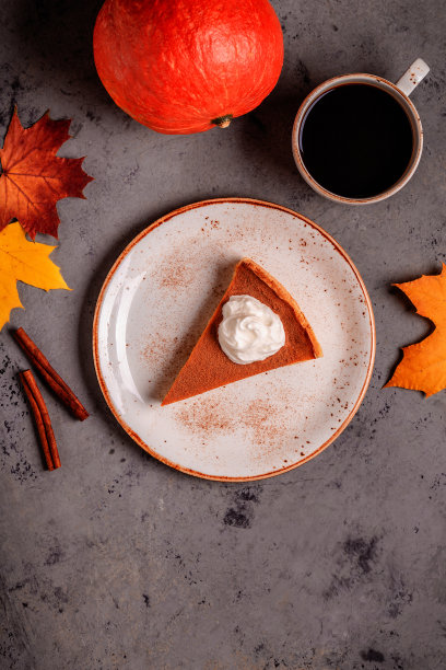 可食用的感恩节自制南瓜派图片下载