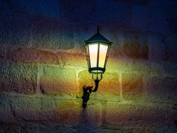 德国古老的街灯。图像在旧的颜色风格图片下载