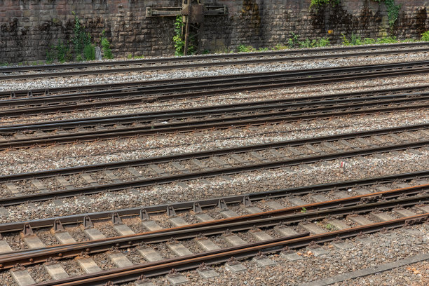 铁路跑道，铁路轨道图片下载