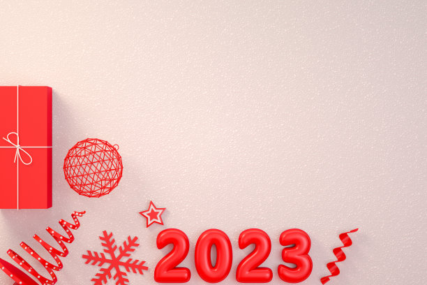 2023年新年，白雪背景圣诞饰品图片下载