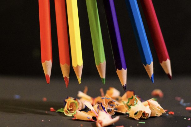 彩色铅笔图片下载