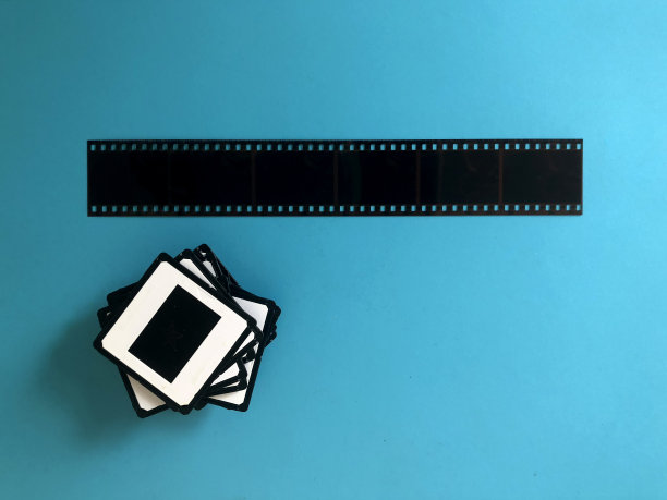 反射式照相机用的幻灯片和胶片图片下载