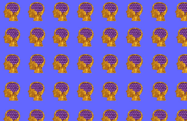 黄色水头与未来的紫色大脑复制在粉彩紫色的背景，创意艺术现代设计图片下载