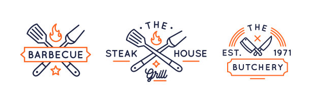 集合烧烤标志。烧烤店、牛排店、餐厅和屠宰场的3个时尚标志。图标上有交叉的刀、抹刀和烧烤叉。矢量图图片下载