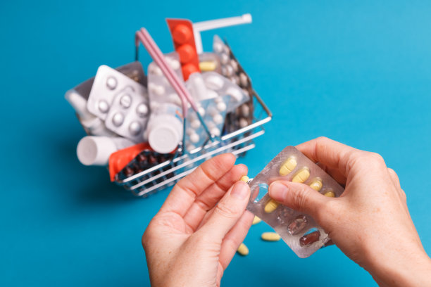 购买药品的消费者篮子图片下载