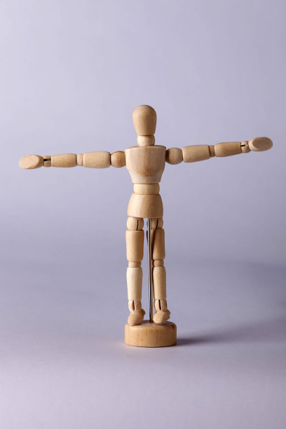 用于绘画的木制人体模型图片下载