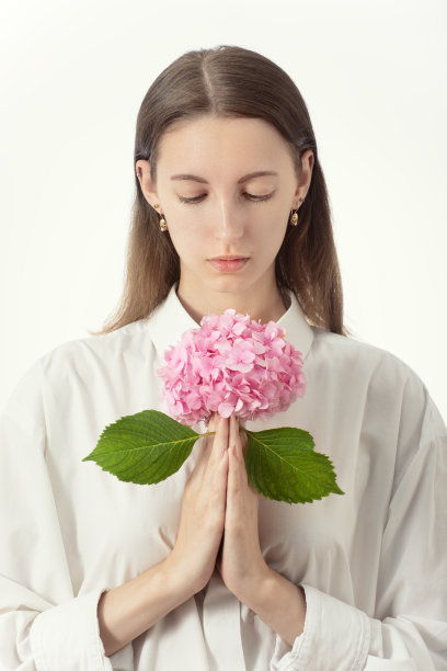 悲伤的花图片下载