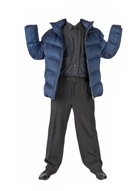 男性夹克，衬衫，黑色裤子和黑色皮靴孤立在白色背景。男人的秋天的衣服图片下载