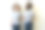 漂亮的孩子们展示他们的印花t恤模型图片下载