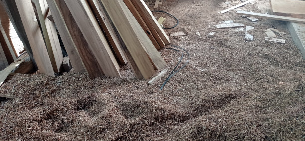 印尼的传统木工图片下载