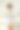 一位女士在工作时使用笔记本电脑图片下载