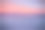 天空日落彩虹软云蓝色橙色背景。图片下载