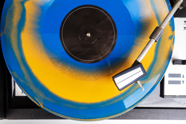 黑胶唱片上唱盘针的特写图片下载