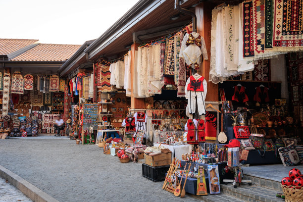 阿尔巴尼亚克鲁贾的老集市图片下载