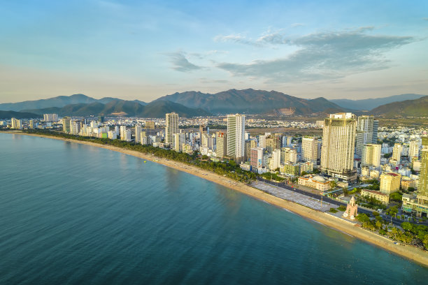 越南的海滨城市芽庄图片下载